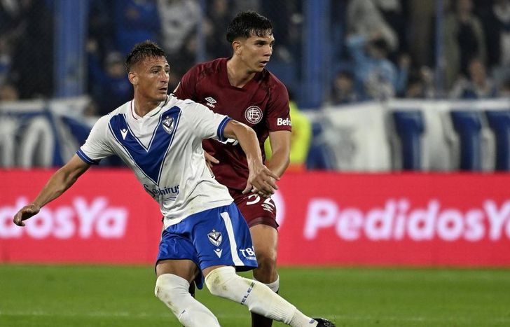 El juvenil hizo su debut con la camiseta granate.