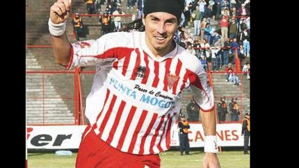 Daniel Vega se retiró y dejó 36 goles con la camiseta Milrayitas. Daniel Vega se retiró y dejó 36 goles con la camiseta Milrayitas.