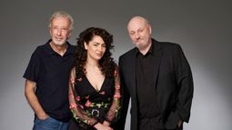 Juan José Campanella, con Eduardo Blanco y Victoria Almeida.&nbsp;