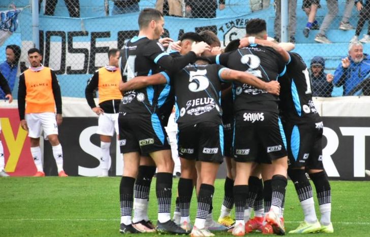 El Gasolero se abrazó otra vez al triunfo.