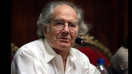 Están despidiendo a trabajadores de todos los sectores, cobras en pesos pero pagás en dólares, dijo el activista.