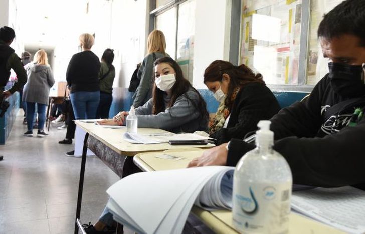 El alcohol, en gel o diluido, la estrella de las elecciones.