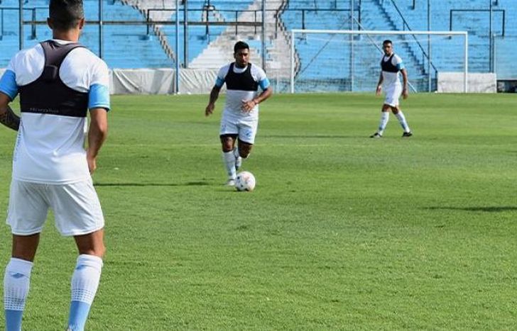 El Gasolero repitió formación y se consolida el equipo.