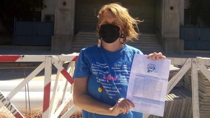 Dehollainz también presentó una carta en la Municipalidad.