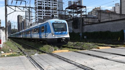 la fraternidad asegura que los trenes van despacio por el estado de las vias