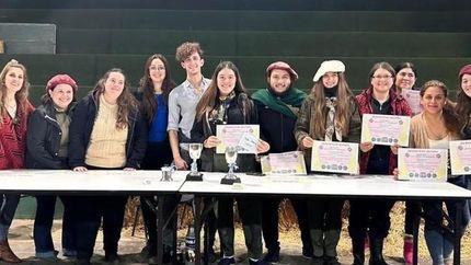 Los alumnos de la Universidad de Lomas fueron reconocidos y premiados en La Rural.