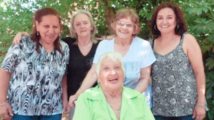Las Mamitas, muy comprometidas con los chicos y la juventud.