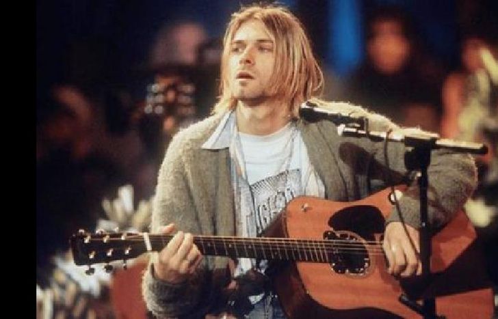 el trágico final de kurt le dio un espaldarazo comercial al DVD.