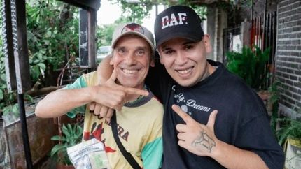 la policia le pega a tu abuela: el clip de rayo de fiorito junto a manu chao