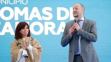 Insaurralde se sumó a los saludos.