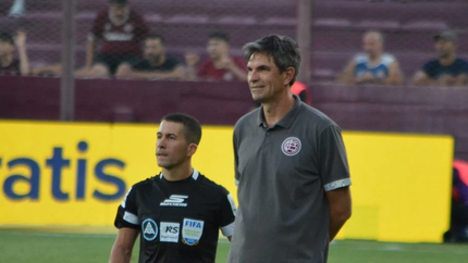 Mauricio Pellegrino destacó la rebeldía que mostró Lanús.
