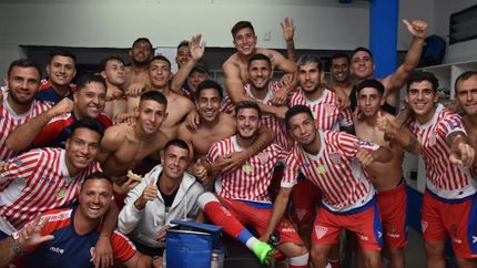 Felicidad total, triunfo y punta. Felicidad total, triunfo y punta.