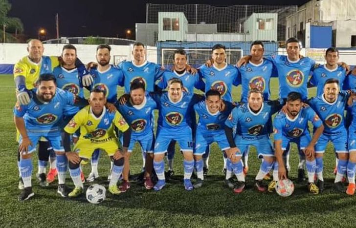 Los campeones Celestes se impusieron por penales en la final.