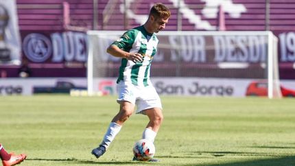 Galoppo hizo un buen papel en la cancha de Lanús. Galoppo hizo un buen papel en la cancha de Lanús.