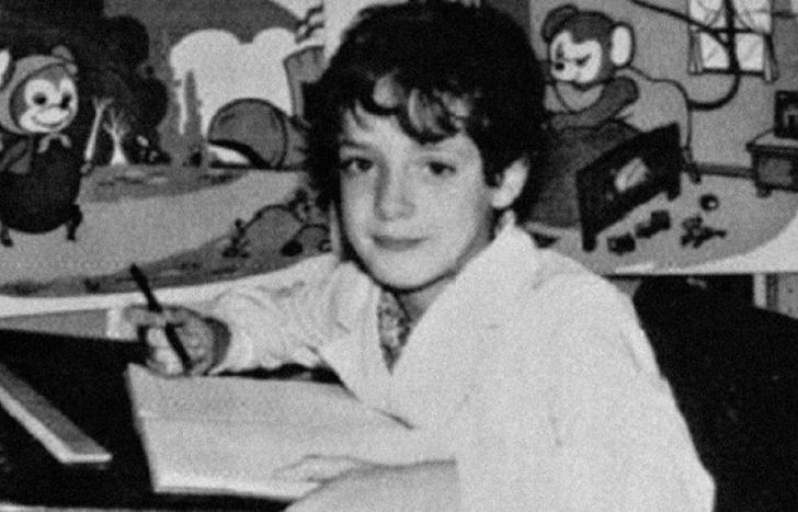 Un joven rockero.
