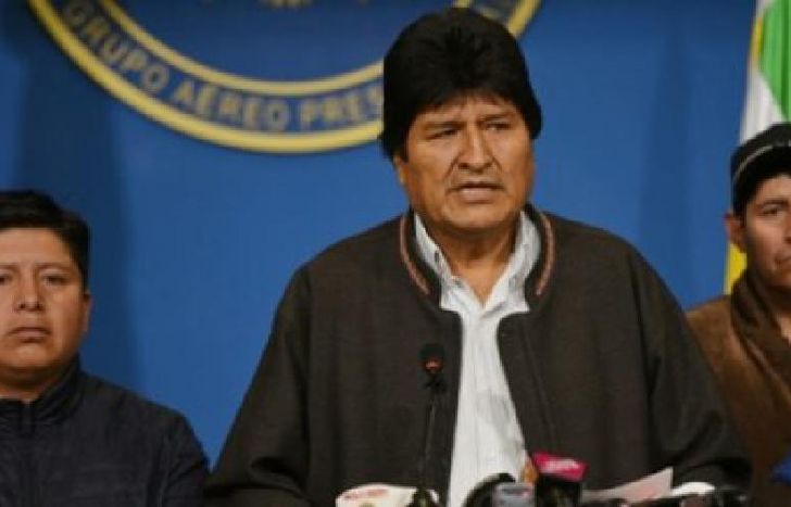 Evo Morales aceptó el ofrecimiento.