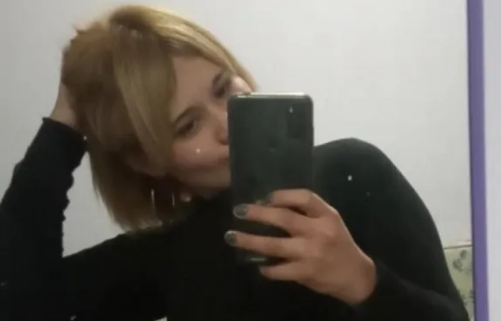 La víctima fue encontrada gravemente herida en un terreno baldío de Florencio Varela.