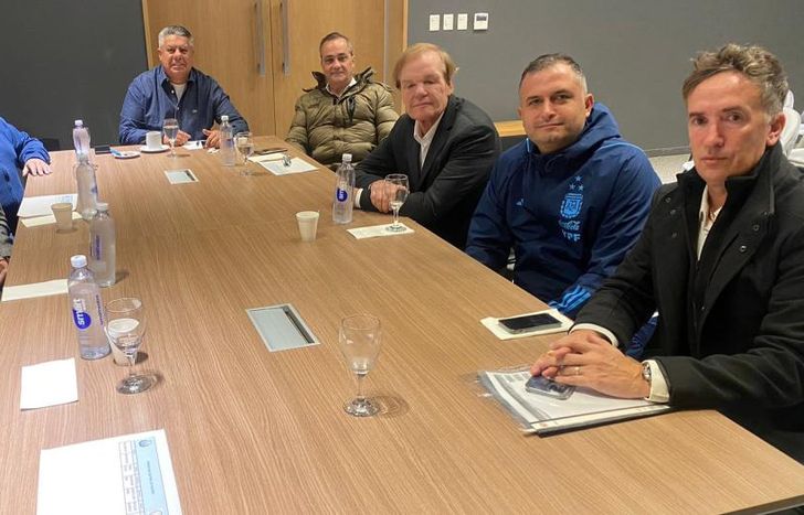 Reunión en el predio Lionel Messi.