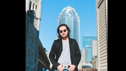 Su vínculo con la música está relacionado con su abuela y con haber escuchado el riff de “Smoke on the Water”, de Deep Purple.