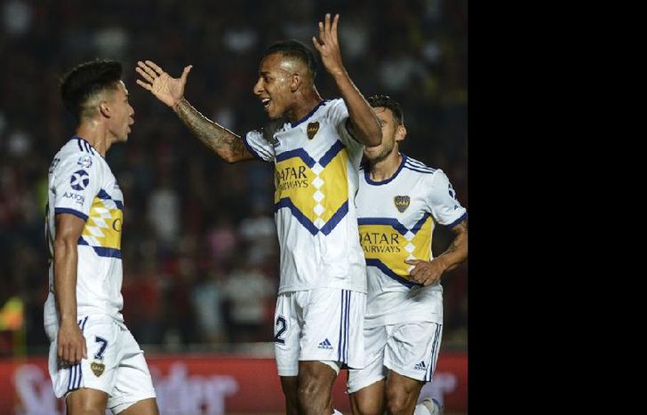 Boca fue contundente y marcó cuatro goles en un tiempo.