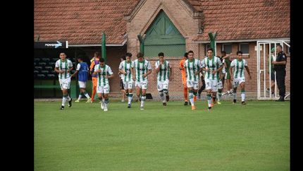 Los jugadores de la Reserva tuvieron la chance de hablar con Javier Zanetti.