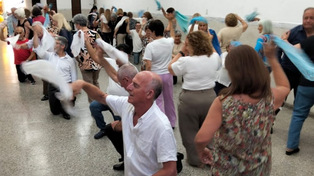 Un domingo para disfrutar con la familia en pleno centro de Lomas. Un domingo para disfrutar con la familia en pleno centro de Lomas.