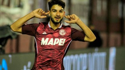 López lleva 22 goles en 58 partidos. López lleva 22 goles en 58 partidos.