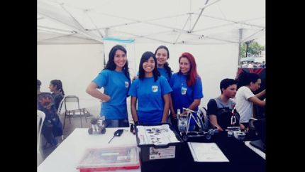Los alumnos comprometidos con el proyecto.