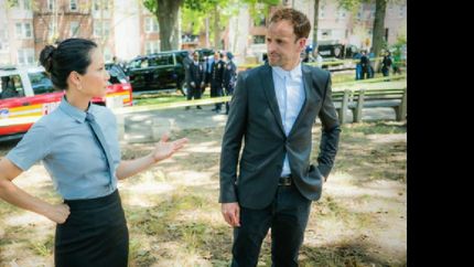 regresan las aventuras de sherlock holmes y joan watson
