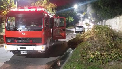 Una dotación de bomberos trabajó en el lugar. Una dotación de bomberos trabajó en el lugar.