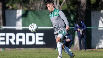 Rivera sumó minutos en el amistoso ante Tigre.