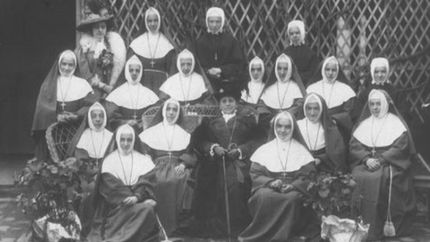 Primera Comunidad Azules en Argentina en Lomas de Zamora, 1905.