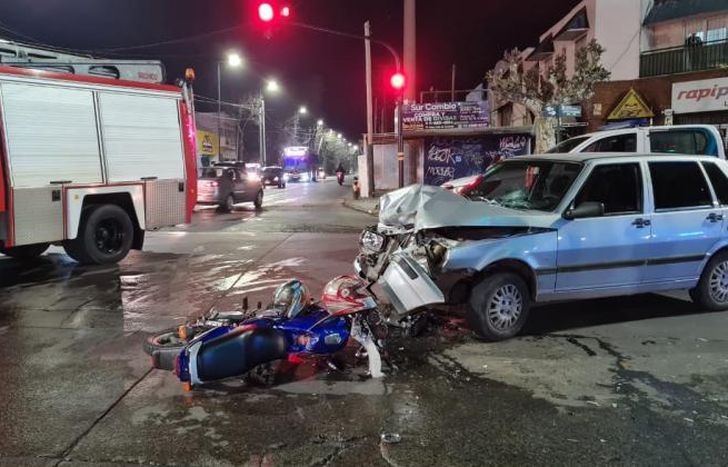 General Frías y avenida Antártida Argentina.