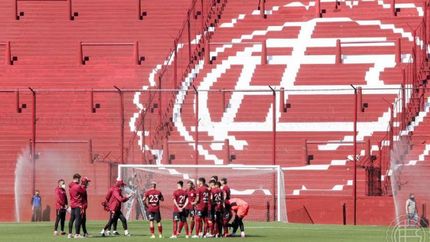 El plantel Granate fue licenciado hasta el 1º de febrero. El plantel Granate fue licenciado hasta el 1º de febrero.