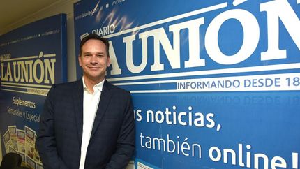 En 2003 comenzó a dedicarse al turismo.