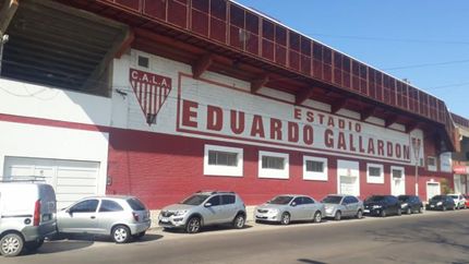 Los comicios se realizarían en el estadio Gallardón. Los comicios se realizarían en el estadio Gallardón.