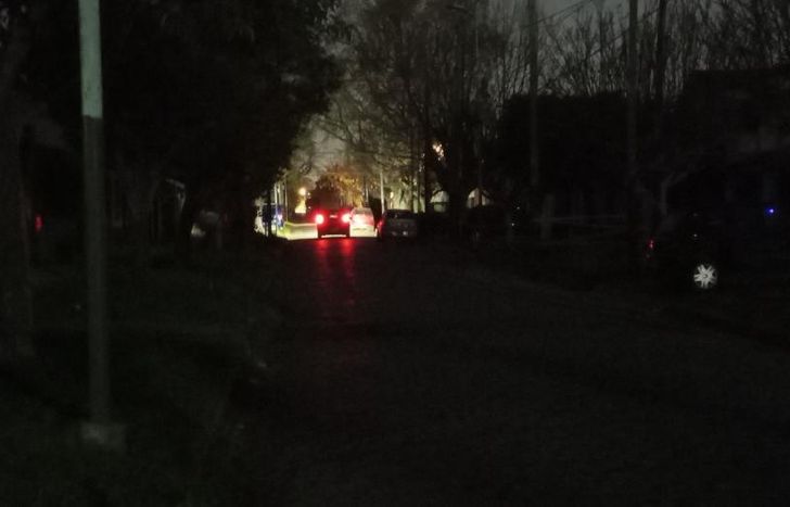 Los barrios, completamente a oscuras.