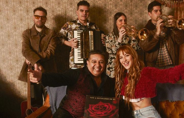Flor con Mario Luis.
