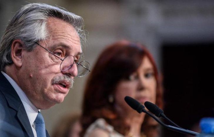 Alberto habla en el Congreso en la apertura de sesiones.