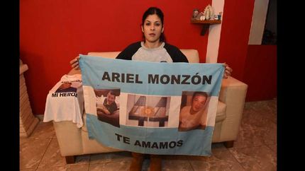 ara san juan: ?por las fotos, todavia no tengo certezas de que sea el submarino?