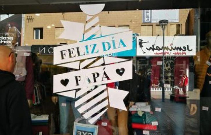 Con la incipiente puesta en marcha de las fábricas de calzado, nos daría tiempo para empezar a producir parte de las colecciones de hombre.