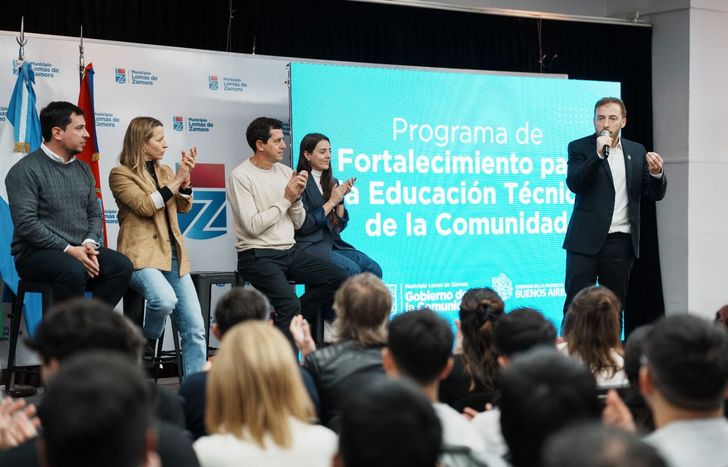 Un nuevo programa para seguir acompañando a la educación en Lomas.