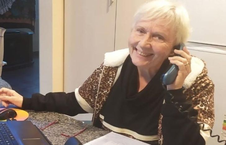 Stella Maris es la conductora del programa.