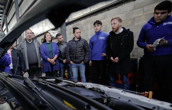 En el Parque Industrial desarrollan las prácticas de automotores.