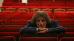 Alejandro Dolina.