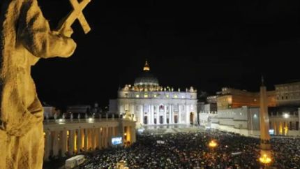 El mundo, pendiente del cónclave.