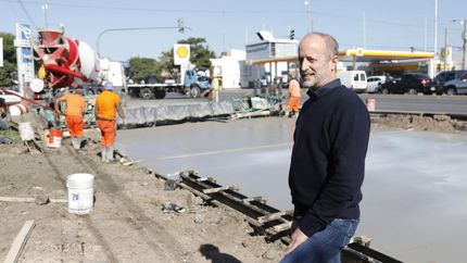 Insaurralde supervisó los trabajos en la zona de Llavallol.