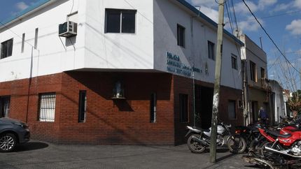 El imputado seguirá privado de su libertad.