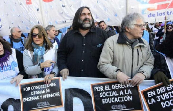 Los sindicatos exigen una recomposición por lo perdido durante 2018.