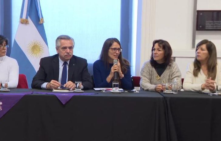 Alberto Fernández recibió en Casa Rosada a familiares de víctimas de femicidios.